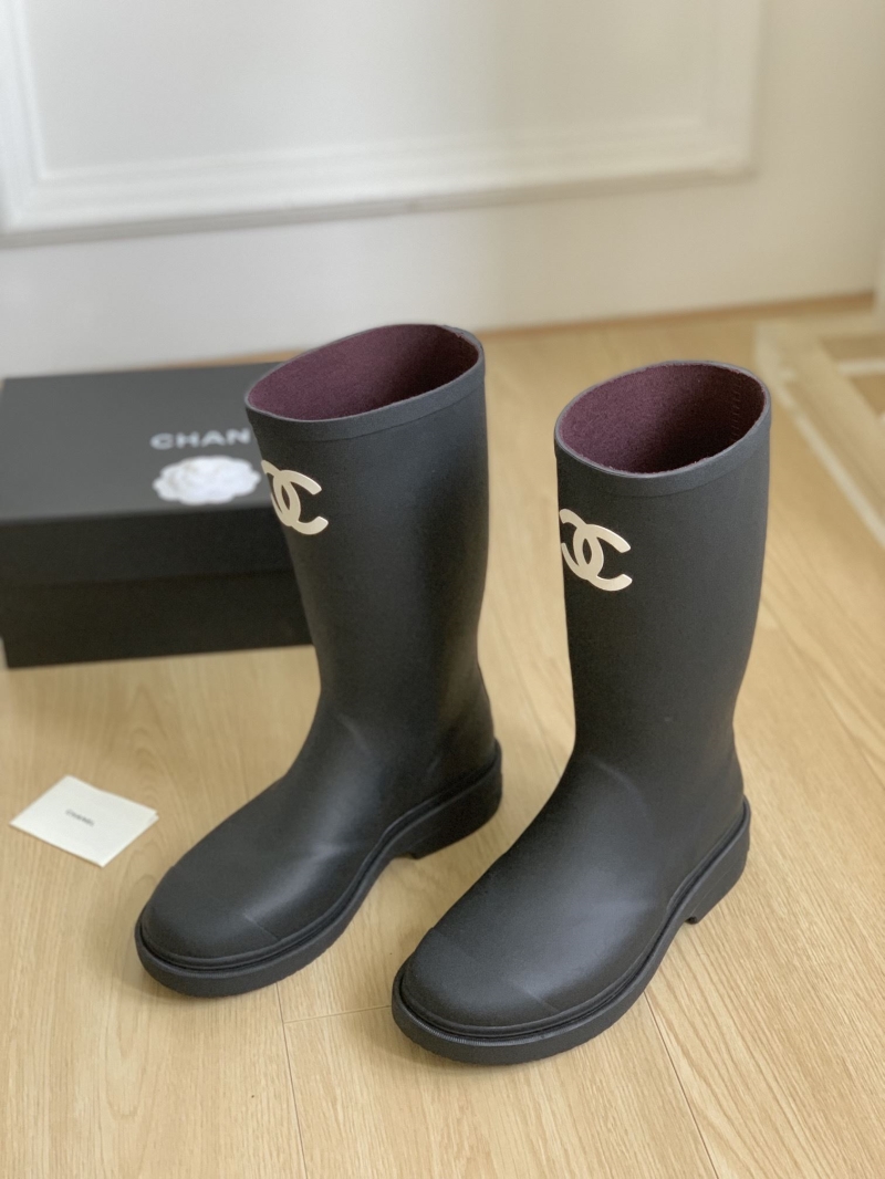 Ch**el boots